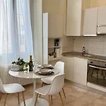 Axelparkcomo Apartment Como