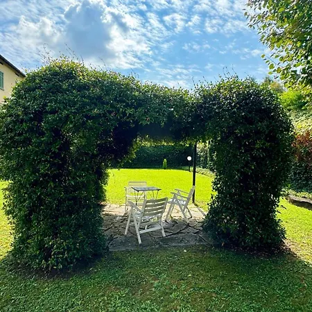 Axelparkcomo كومو