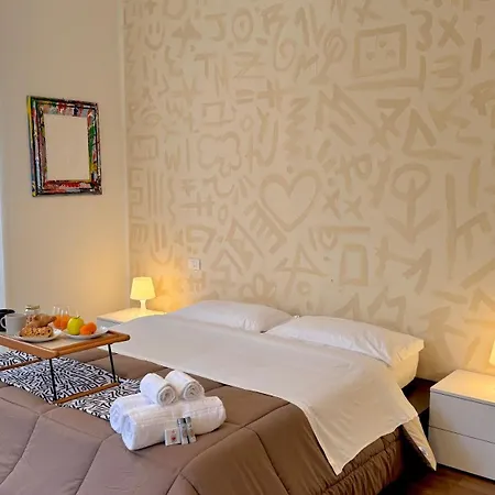 Axelparkcomo شقة *