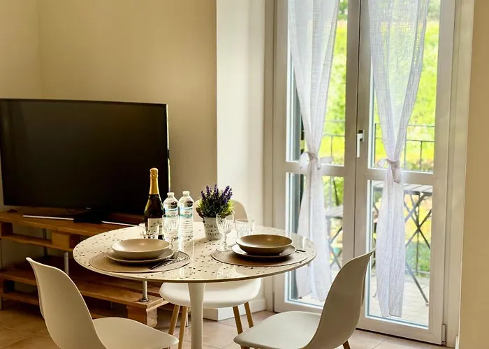 Axelparkcomo Apartment