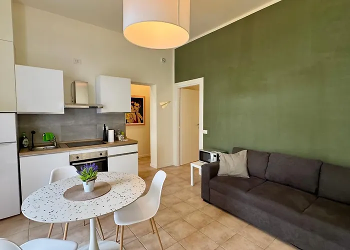 Axelparkcomo Apartment