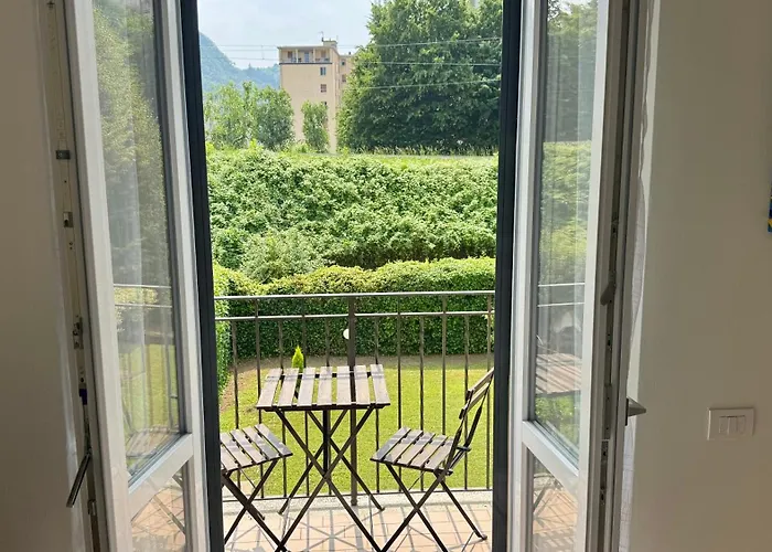 Axelparkcomo Apartment *